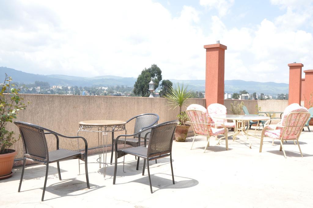 Addis Regency Hotel Екстериор снимка